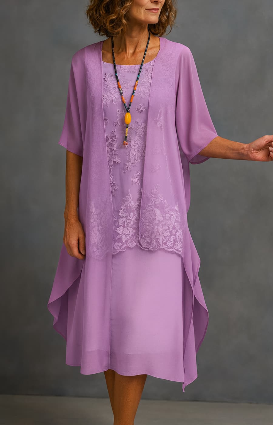 AURORA | VESTIDO CON ENCAJE Y ESTOLA FLUIDA