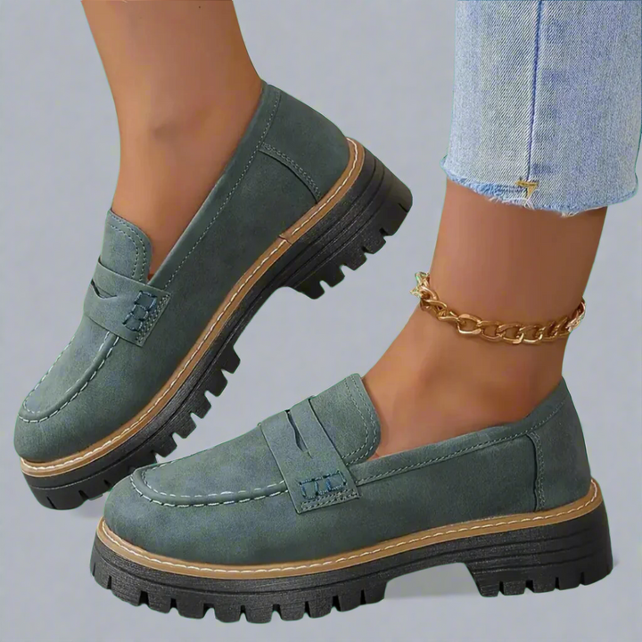 Ysabel | Stiliga Slip-On Loafers för Alla Tillfällen