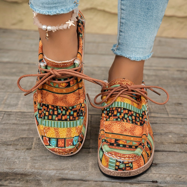 Women’s Vintage Boho Lace-Up Sneakers