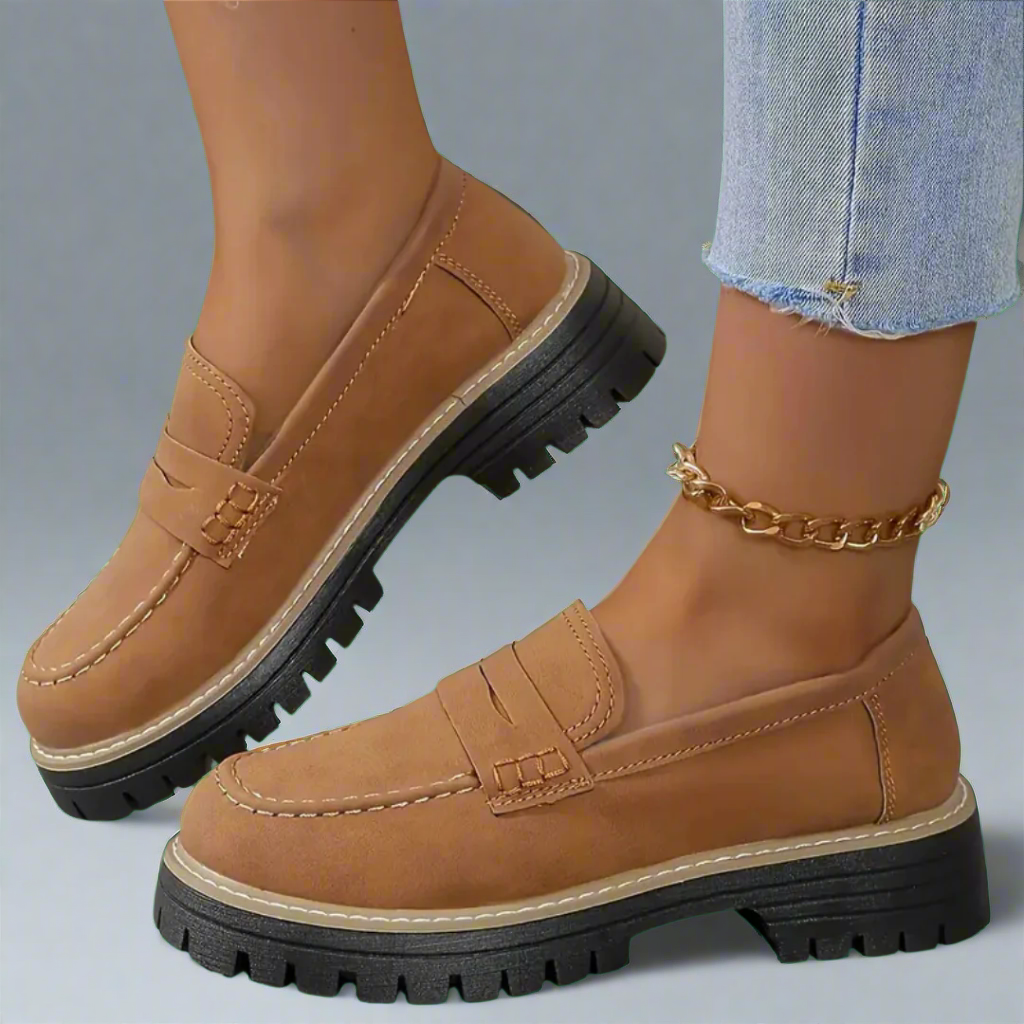 Ysabel | Stiliga Slip-On Loafers för Alla Tillfällen