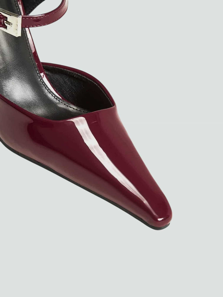 VICTORIA | TACONES CON PULSERA Y PUNTA ESTILIZADA