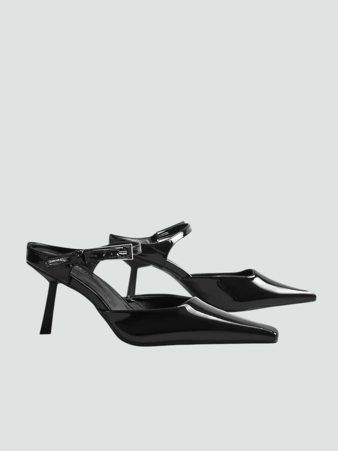 VICTORIA | TACONES CON PULSERA Y PUNTA ESTILIZADA