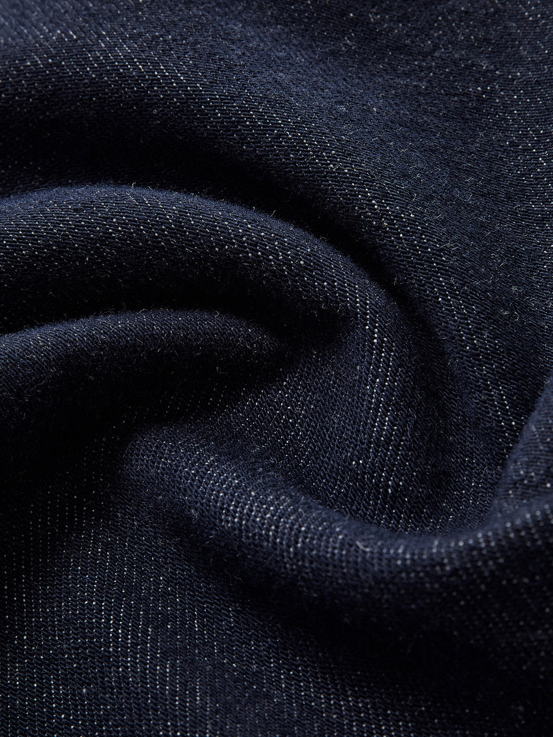 SOLEDAD | JEANS DENIM OSCUROS CON COSTURAS EN CONTRASTE