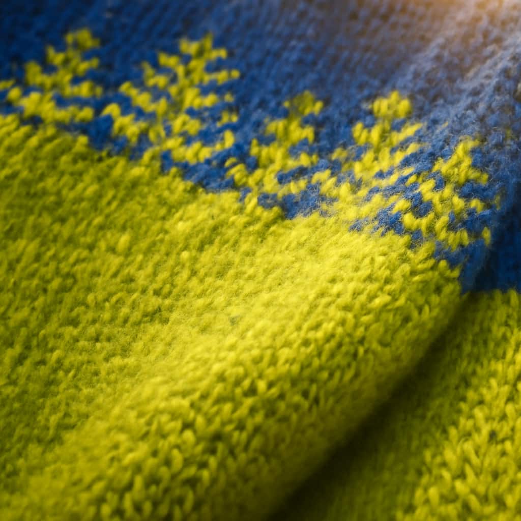 MARIELLA | COZY FALL SWEATER