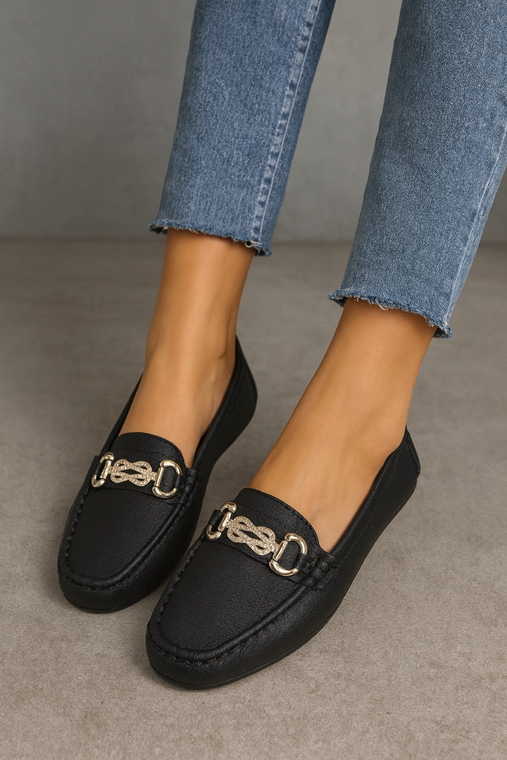 ALDARA | LOAFERS DE PIEL CON ELEGANCIA ATEMPORAL