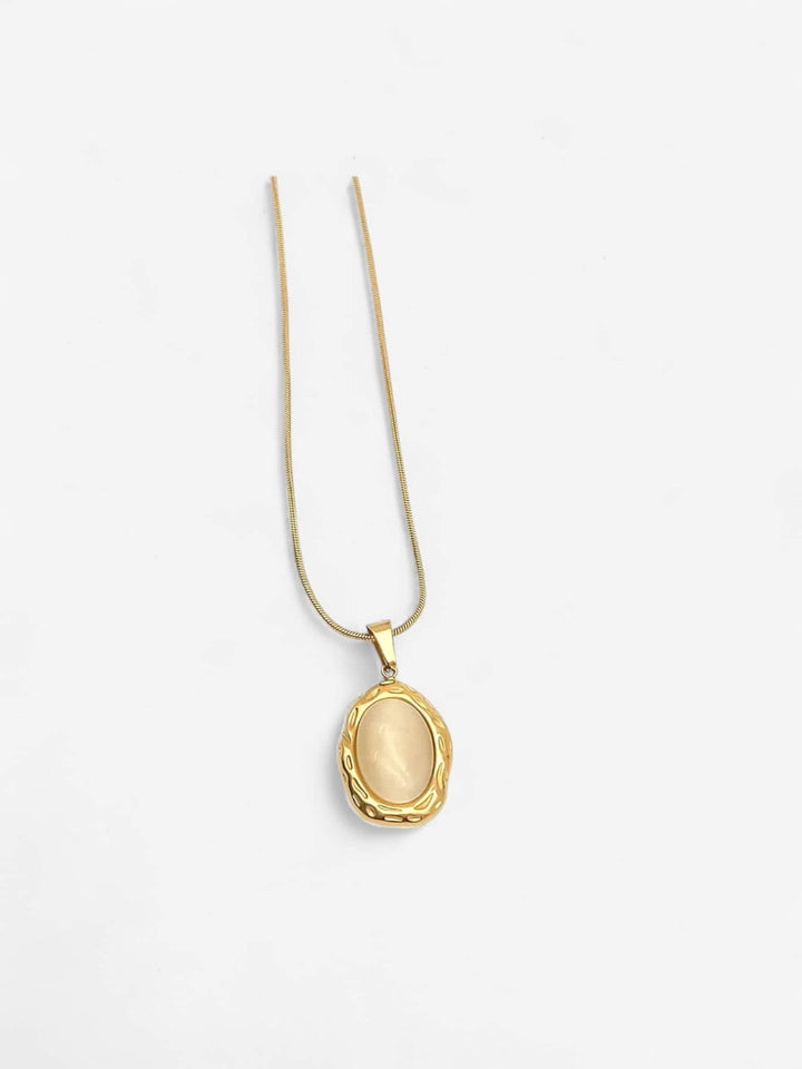 AURORA OVAL | COLLAR CON PIEDRA CENTRAL OVALADA PULIDA