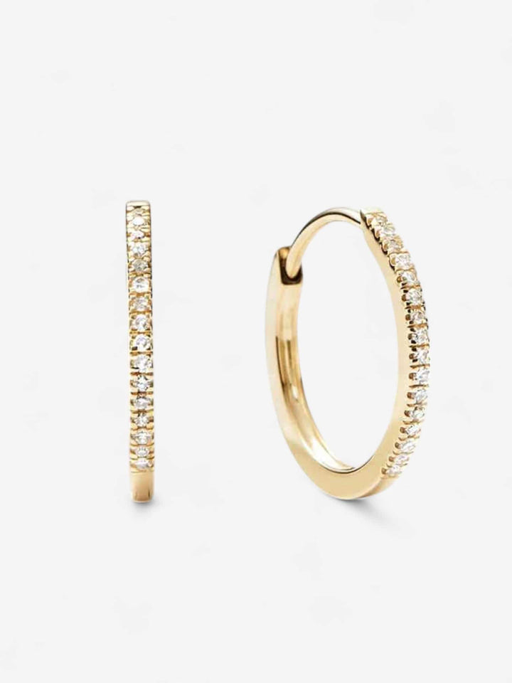 CELESTE PAVÉ | AROS MINIMALISTAS CON BRILLO