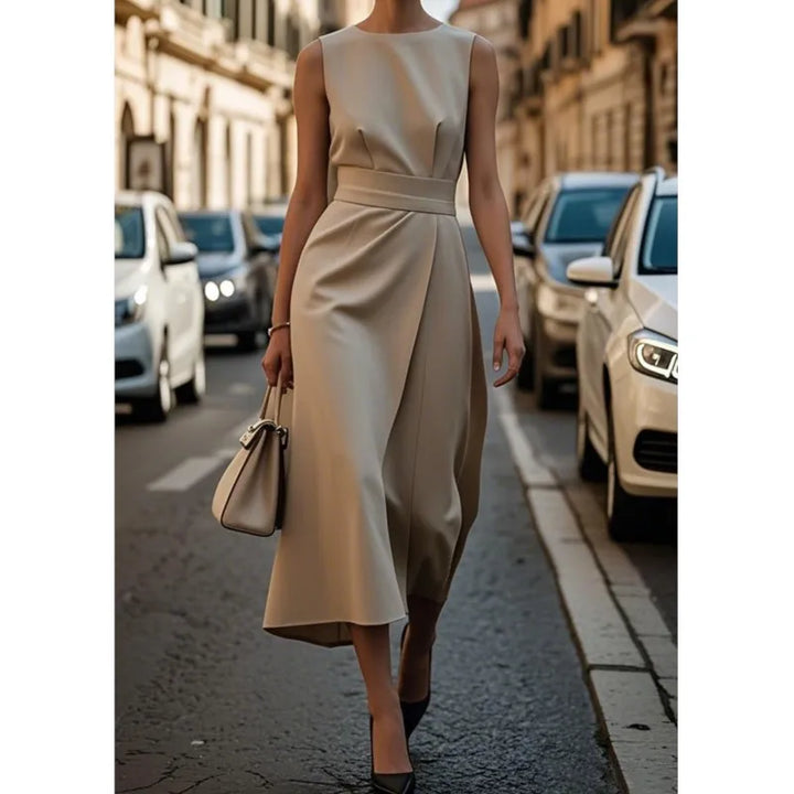 Danielle | Elegant Round Neck Dress