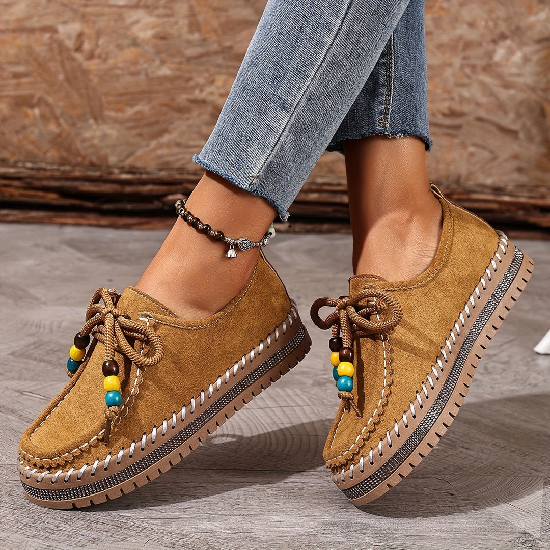 Women’s Vintage Beaded Lace-Up Loafers