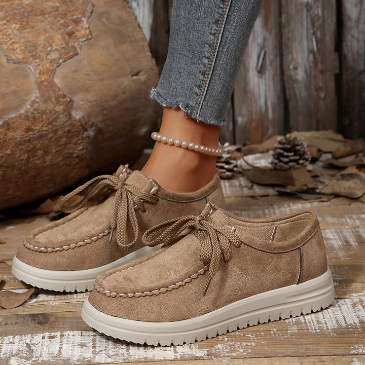 Women’s Vintage Lace-Up Moccasin Shoes