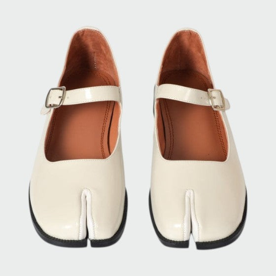Patricia | Split-Toe Buckle Mary Jane Shoes